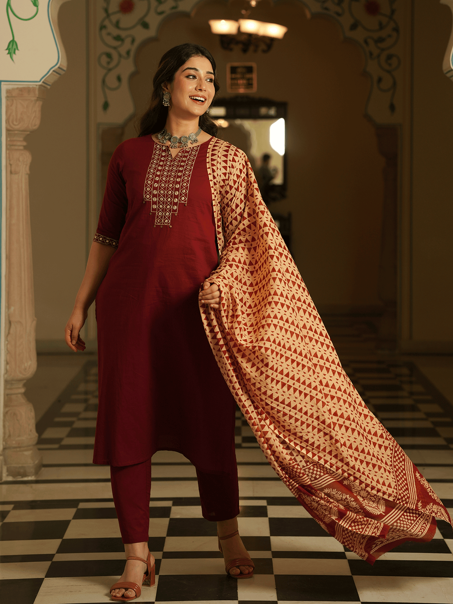 Cotton Voile Geometric Beige Dupatta