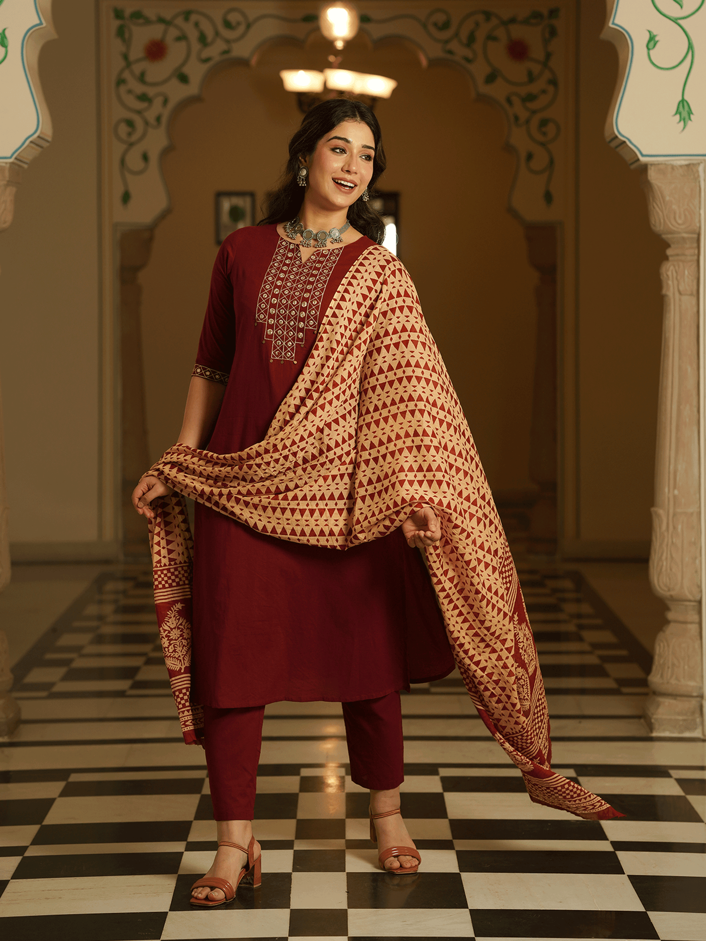 Cotton Voile Geometric Beige Dupatta