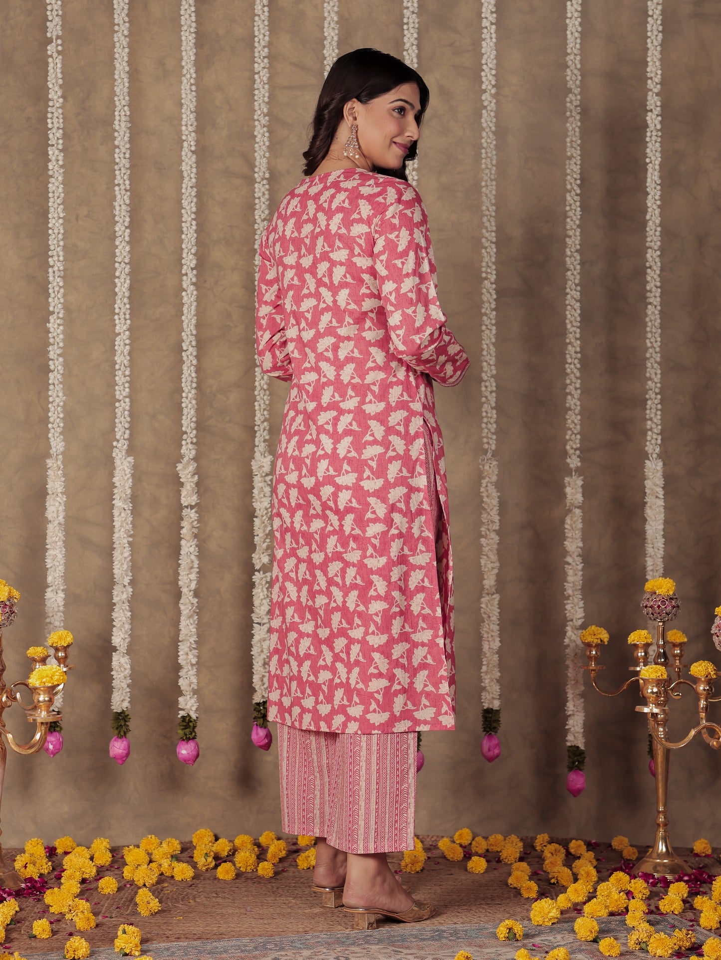 Soft Cotton Floral Straight Pink Kurta
