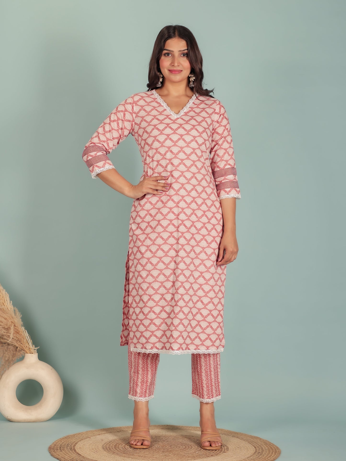 Soft Cotton Geometric Straight Pink Kurta