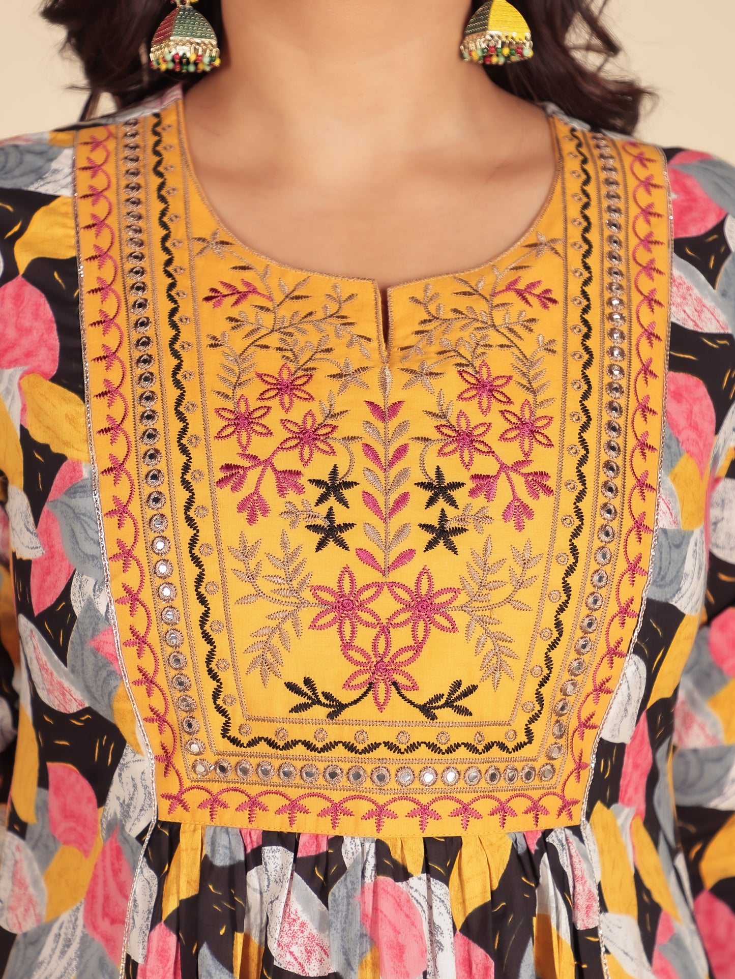 Embroidered Soft Cotton Floral Panelled Black Kurta