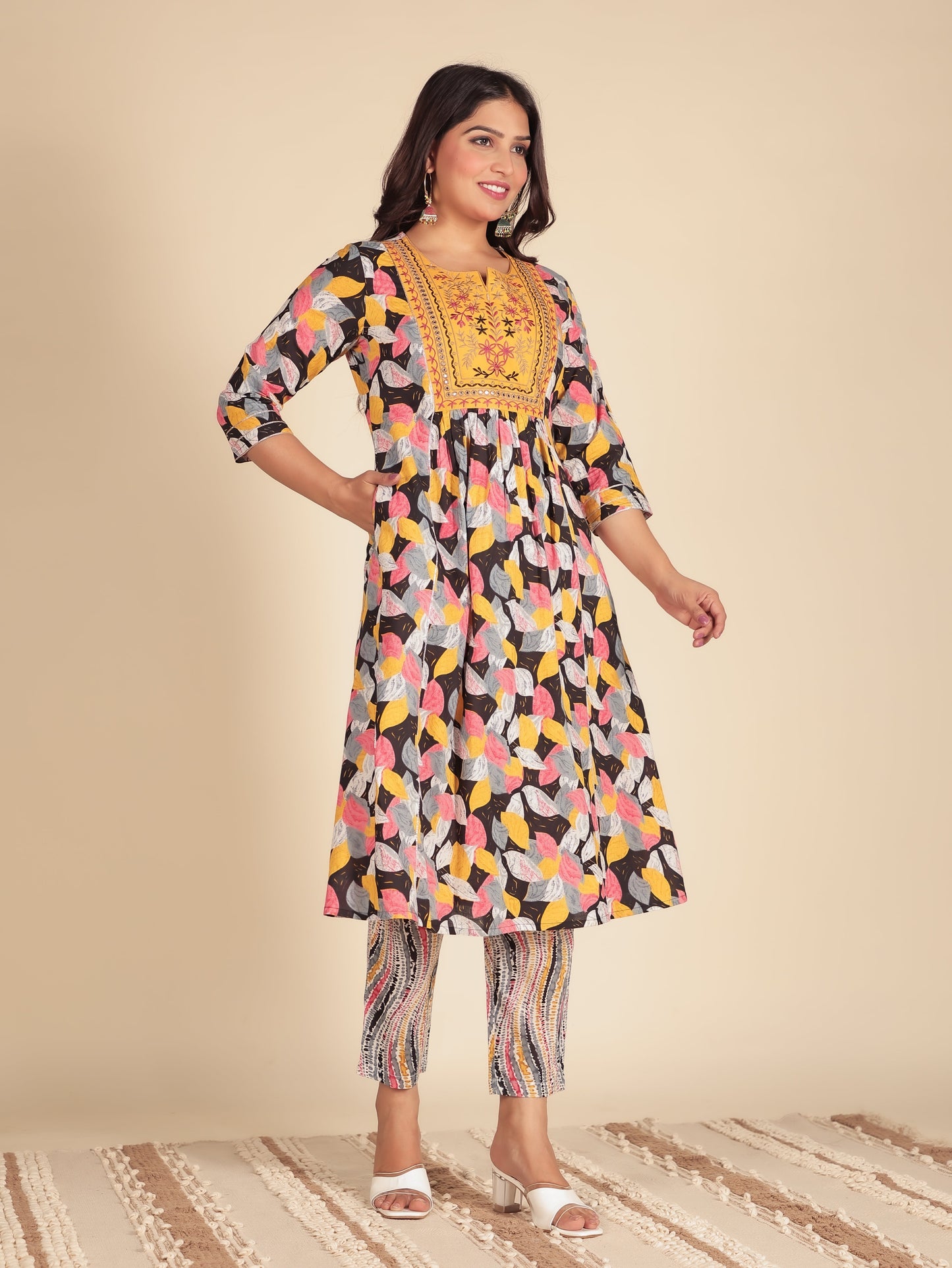 Embroidered Soft Cotton Floral Panelled Black Kurta
