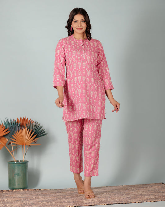 Soft Cotton Floral Straight Pink Kurta
