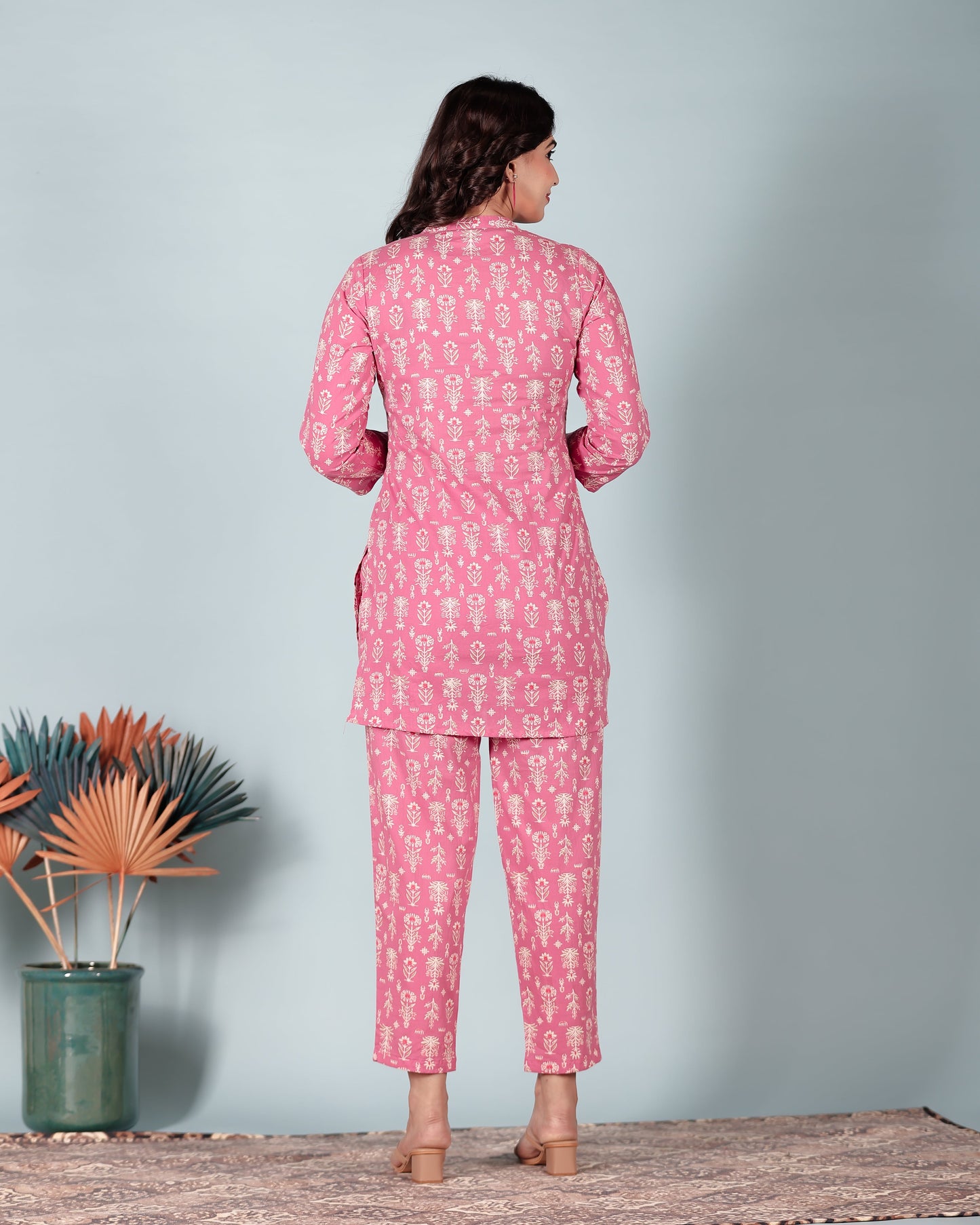 Soft Cotton Floral Straight Pink Kurta