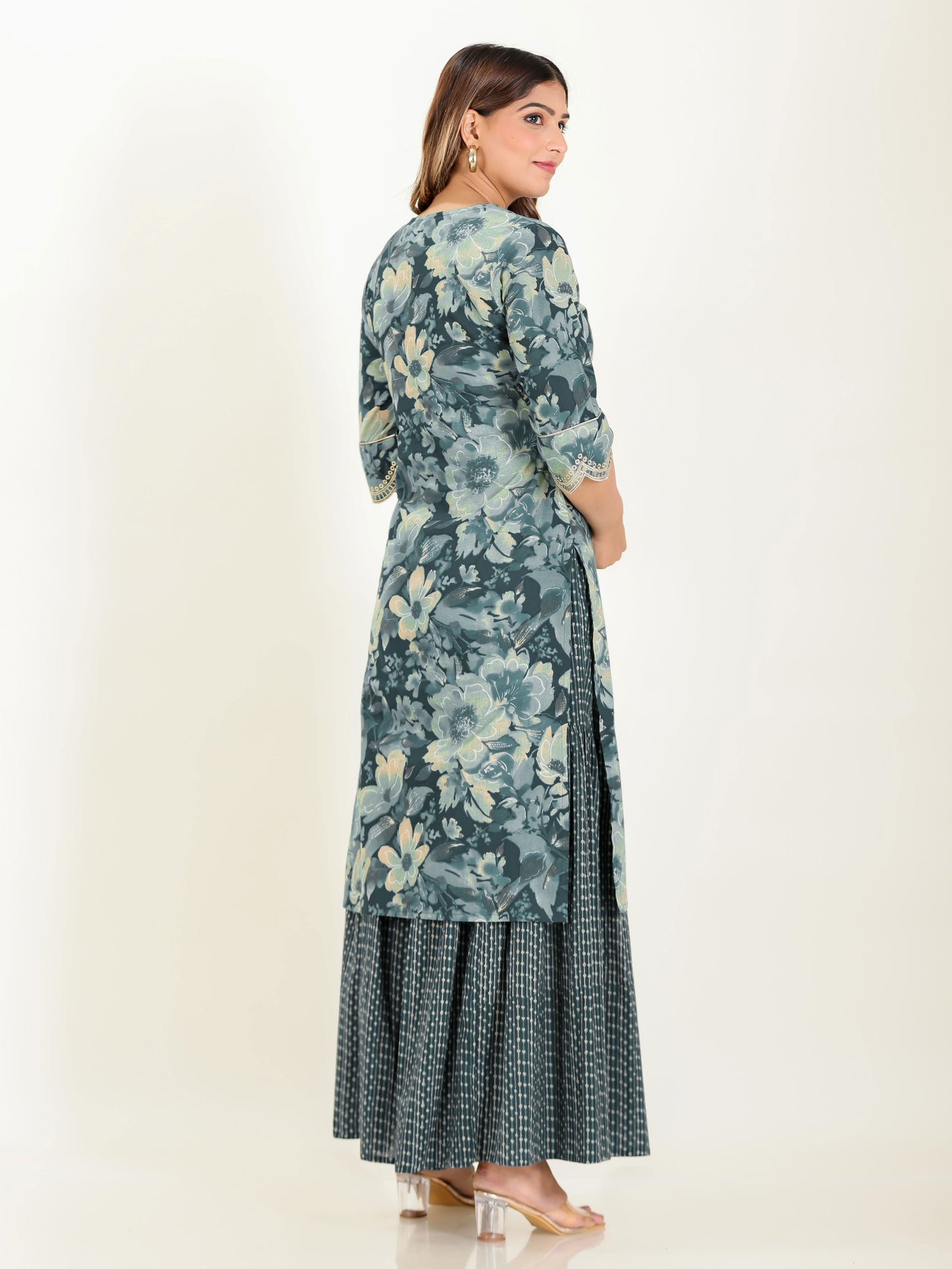 Embroidered Soft Cotton Floral Straight Teal Kurta