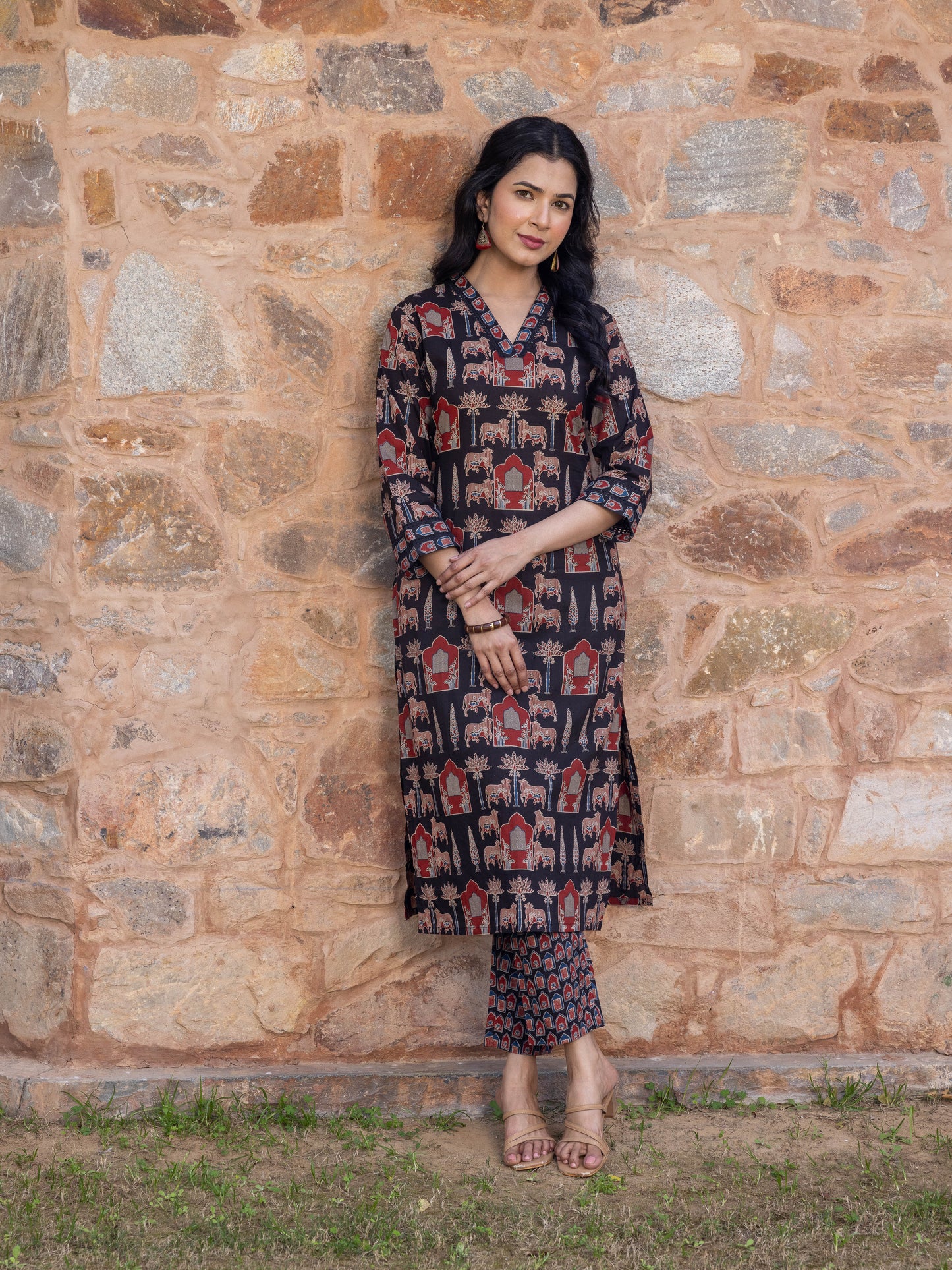 Soft Cotton Mughal Print Straight Black Kurta
