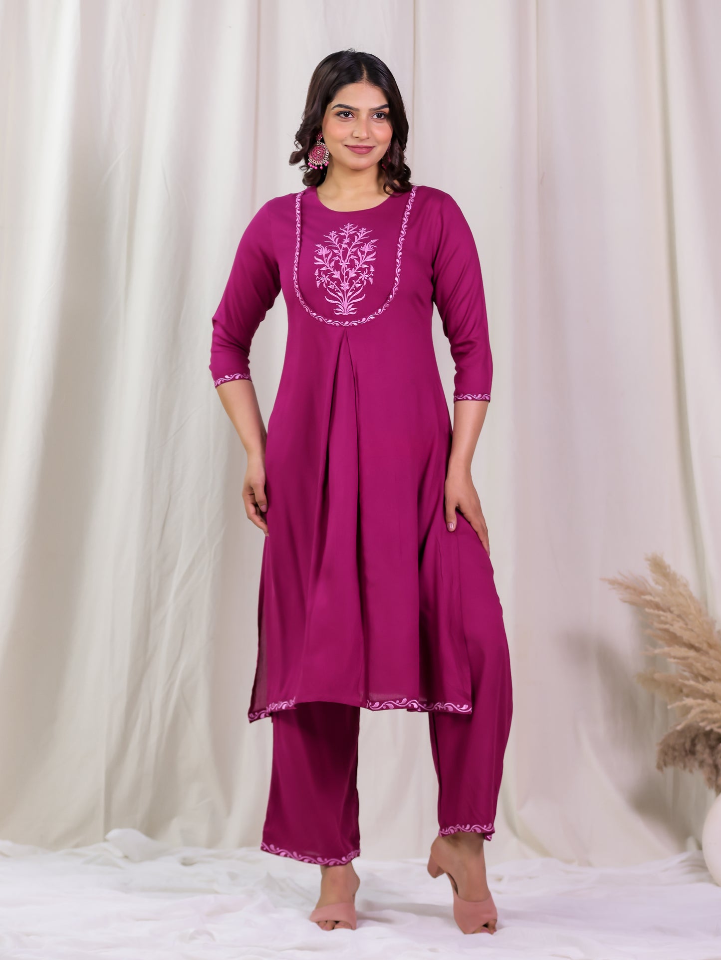 Embroidered Viscose Solid A-line Maroon Kurta