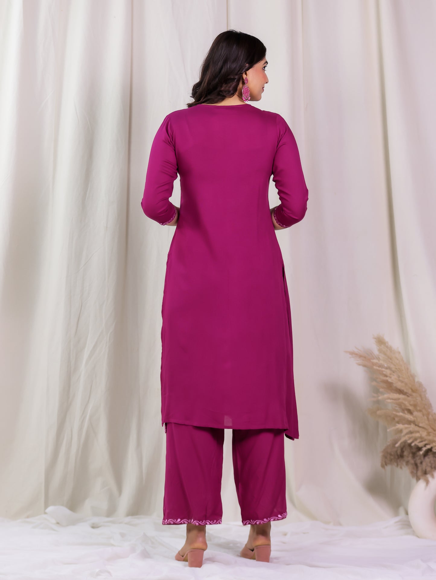 Embroidered Viscose Solid A-line Maroon Kurta