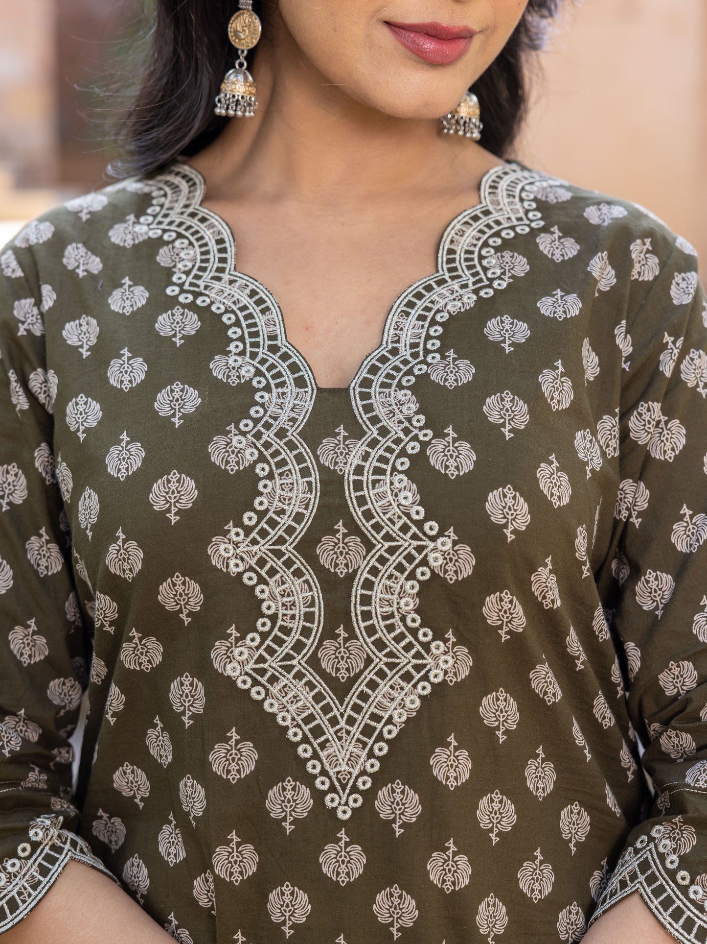 Embroidered Soft Cotton Floral Straight Green Kurta