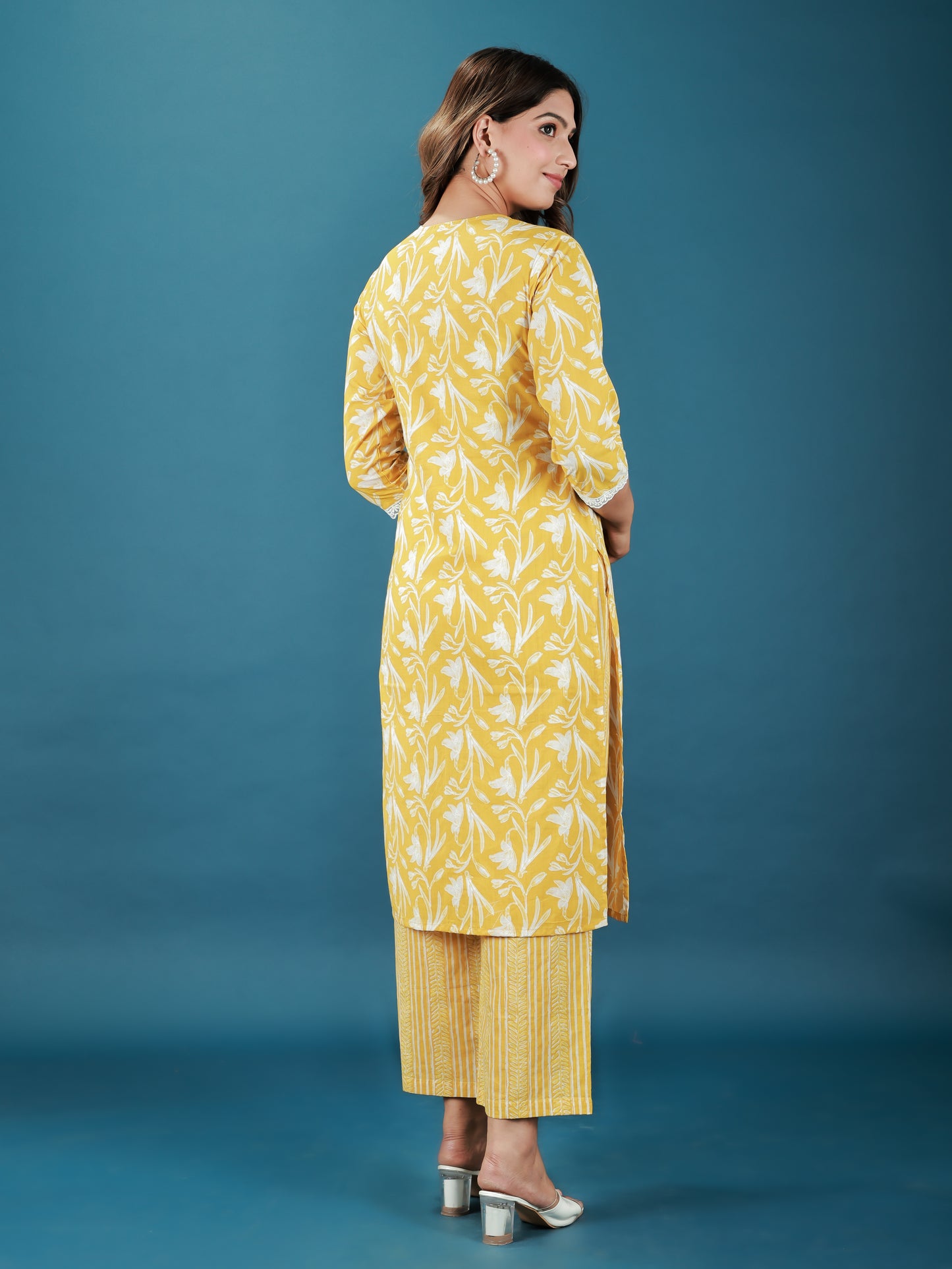 Soft Cotton Foliage Straight Yellow Kurta
