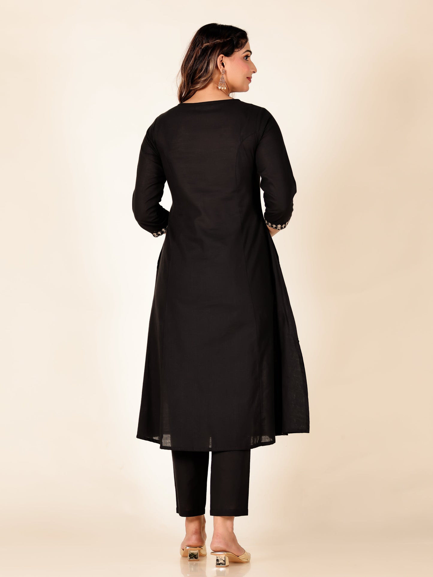 Embroidered Linen Cotton Solid A-line Black Kurta