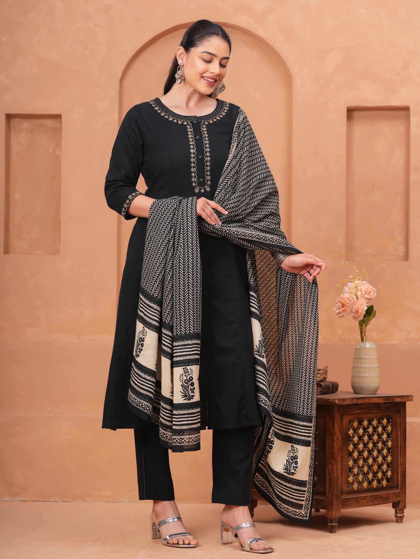 Embroidered Linen Cotton Solid Flared Black Kurta