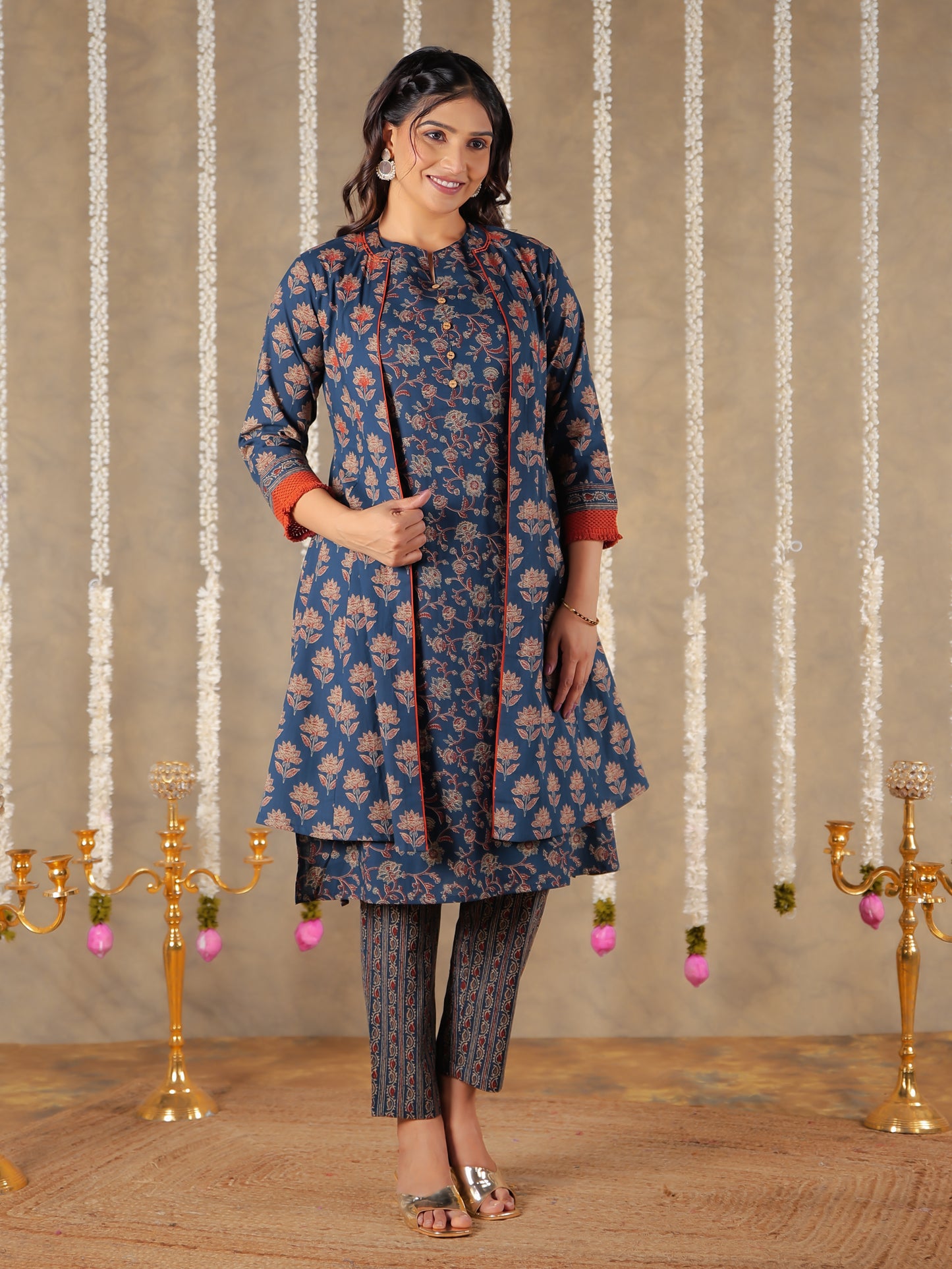 Soft Cotton Floral A-line Blue Shrug