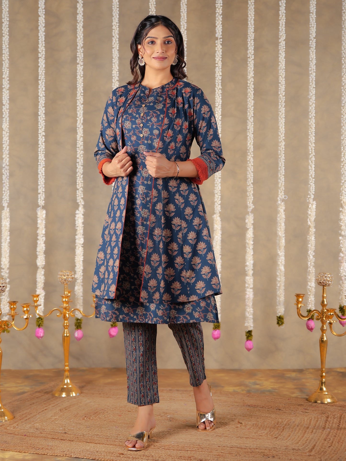 Soft Cotton Floral A-line Blue Shrug