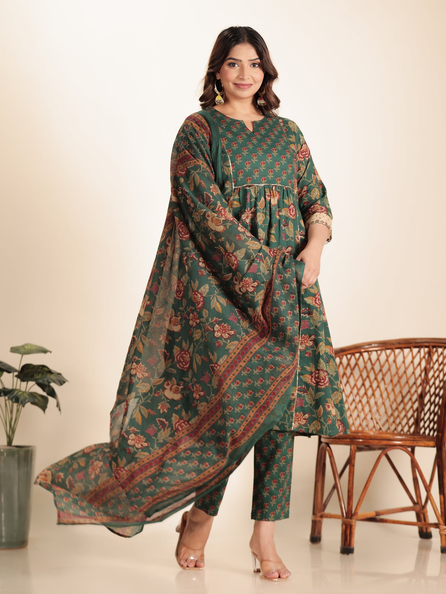 Embroidered Soft Cotton Floral Panelled Green Kurta