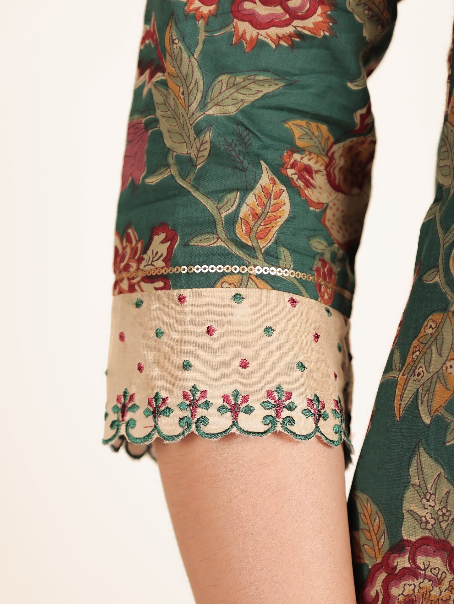 Embroidered Soft Cotton Floral Panelled Green Kurta