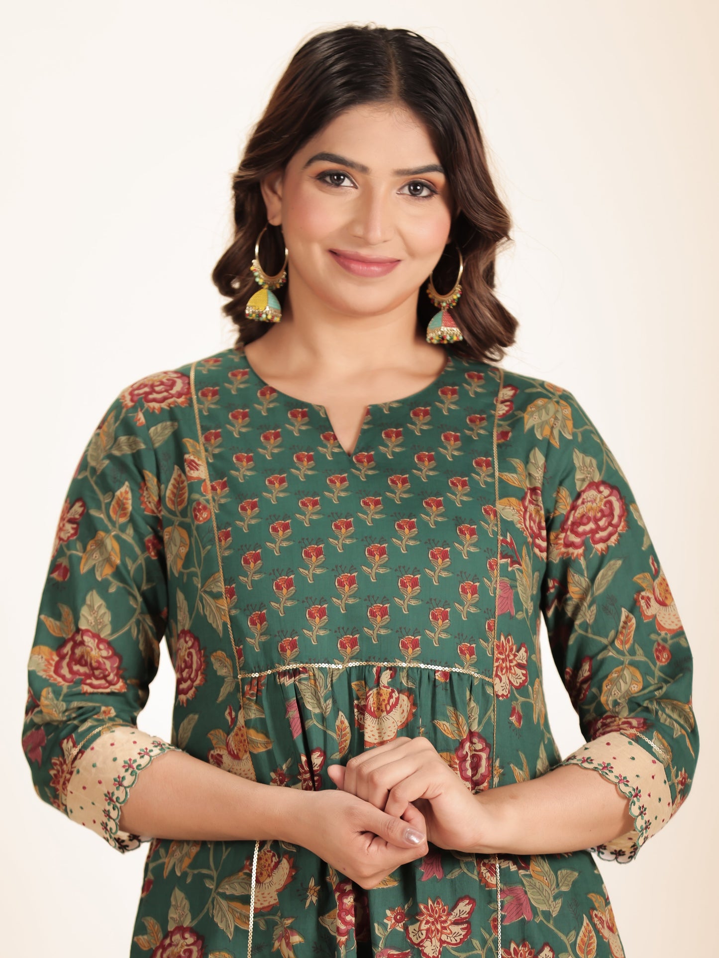 Embroidered Soft Cotton Floral Panelled Green Kurta