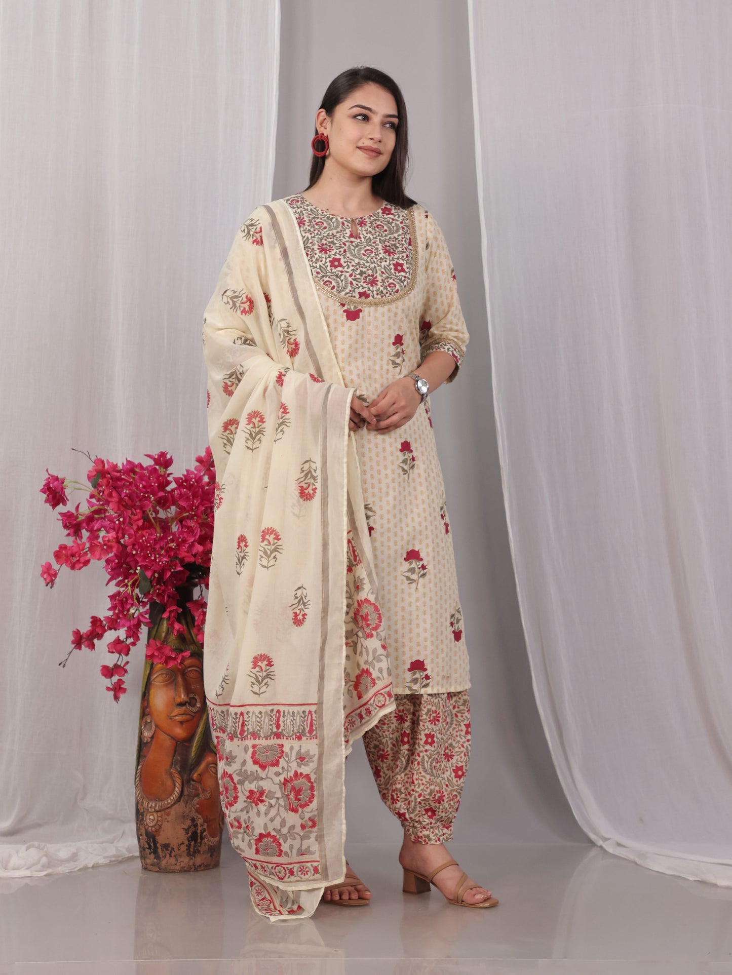 Cotton Voile Butti Off White Dupatta