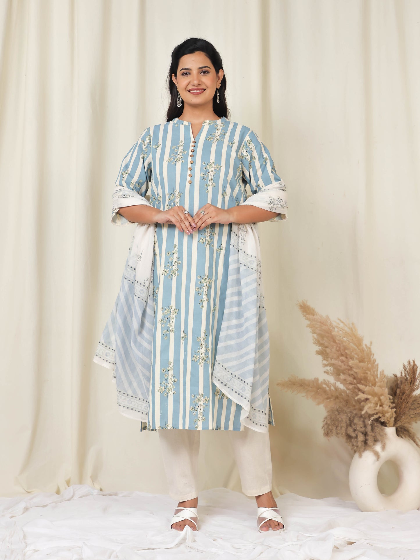Cotton Voile Floral Blue Dupatta