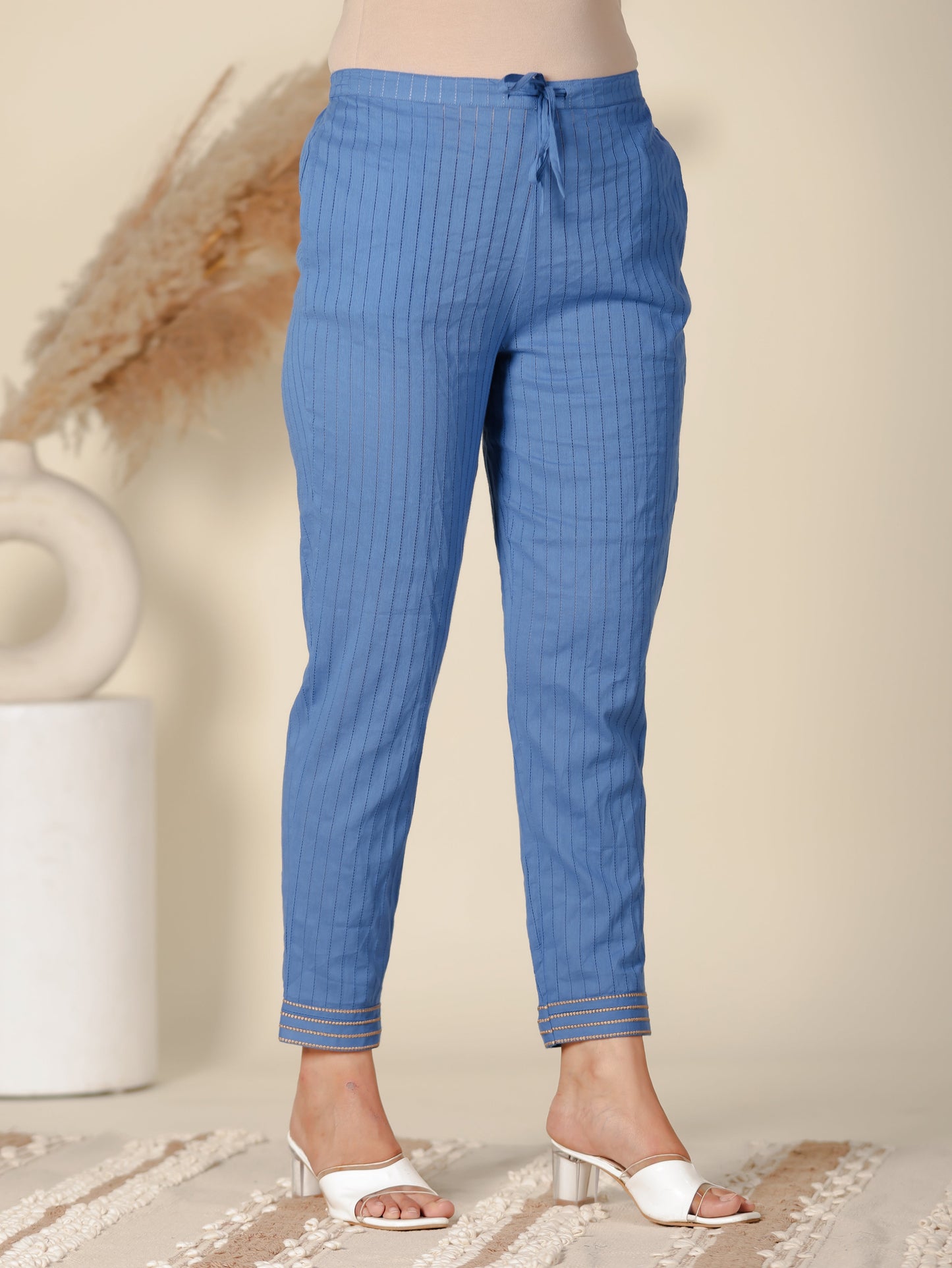 Textured Cotton Solid Blue Tapered Trousers
