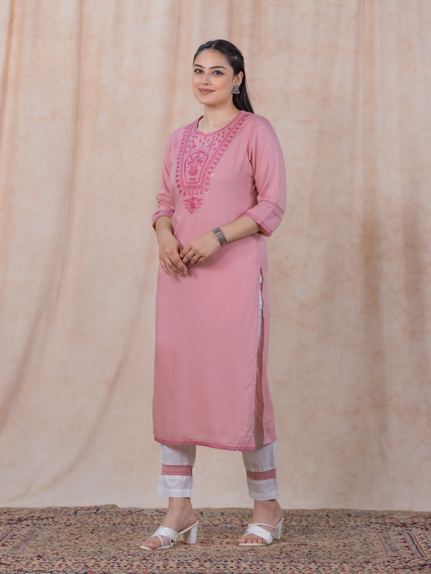 Embroidered Viscose Solid Straight Pink Kurta
