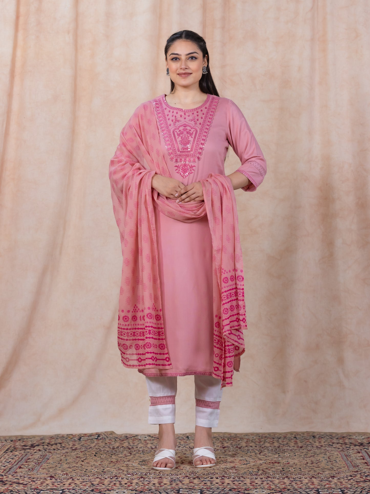 Embroidered Viscose Solid Straight Pink Kurta