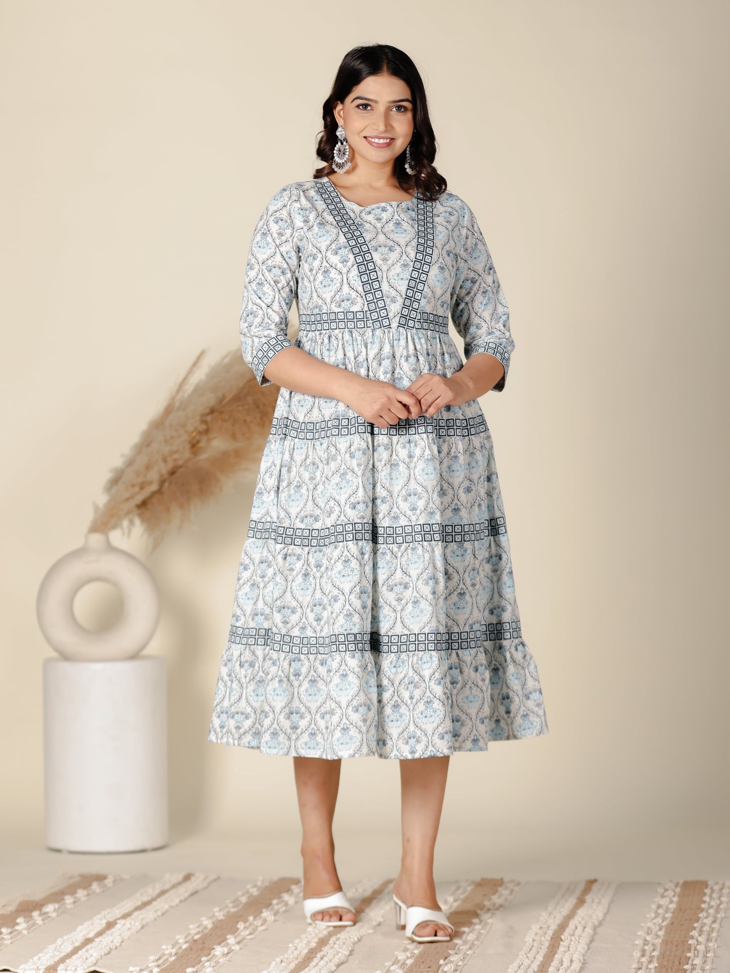 Soft Cotton Geometric Anarkali White Kurta