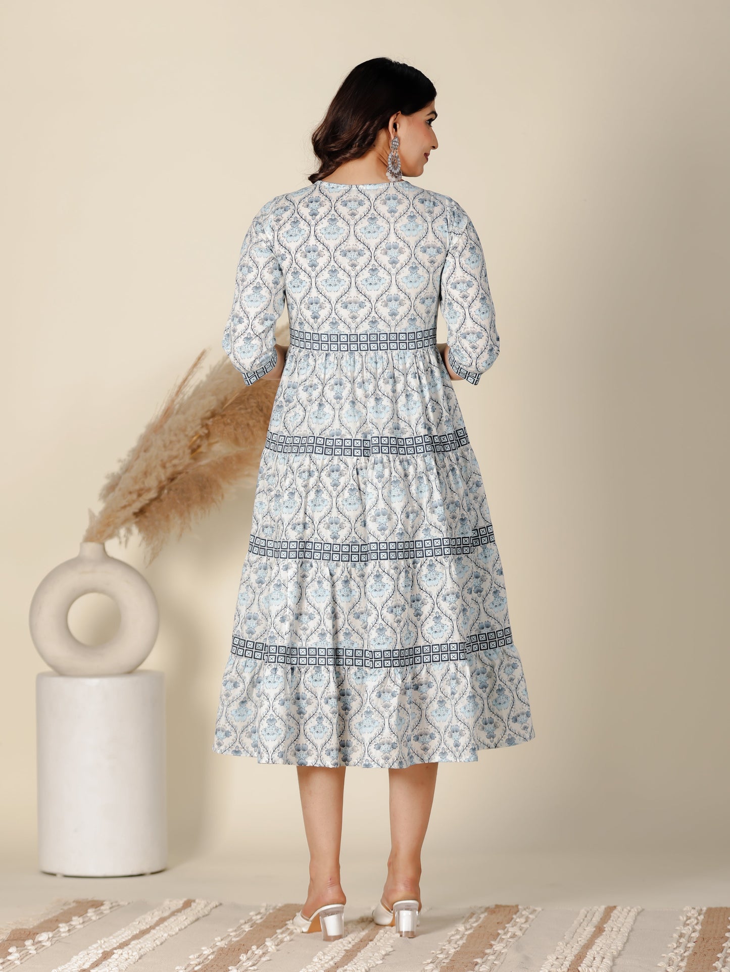 Soft Cotton Geometric Anarkali White Kurta