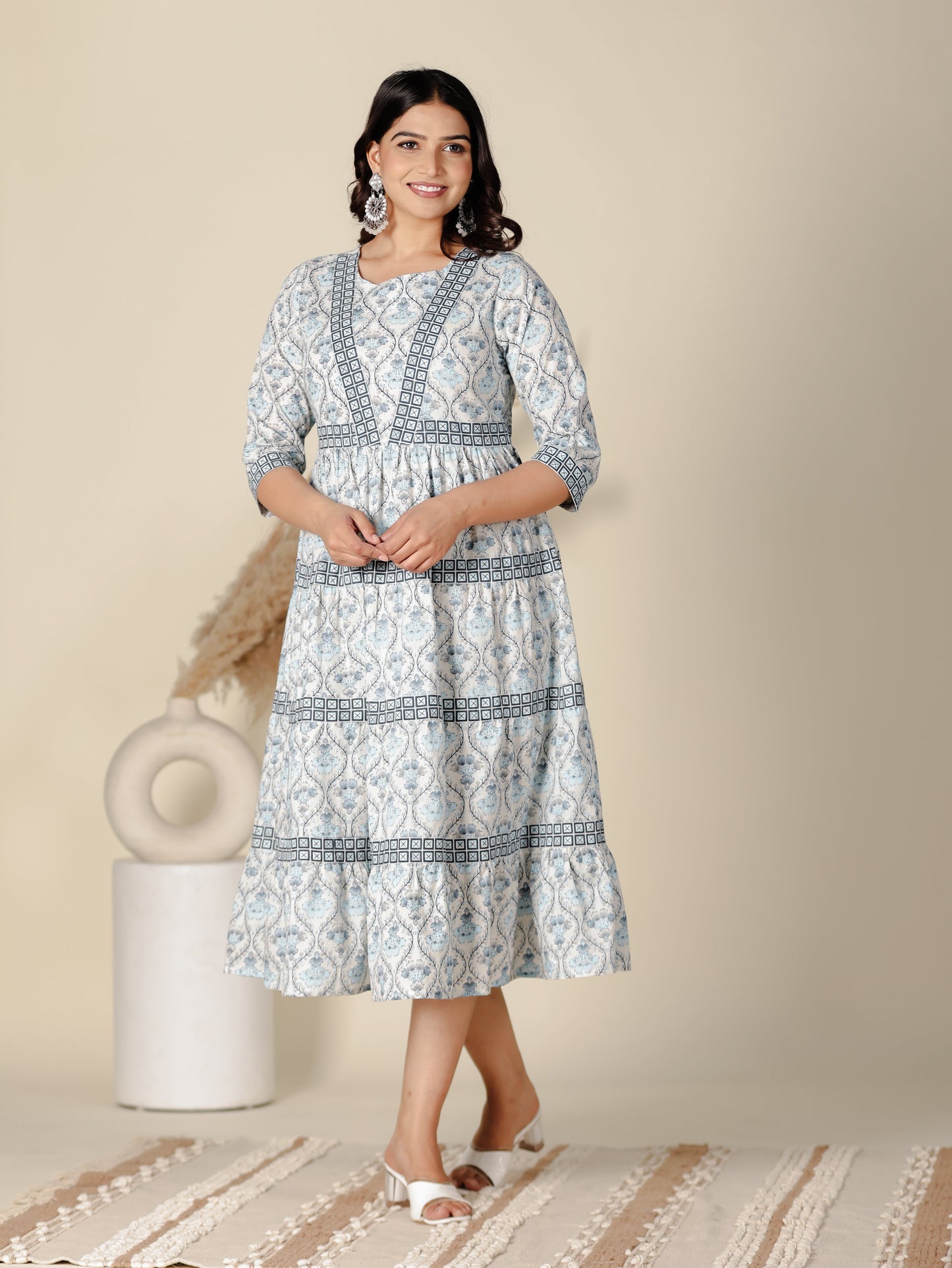 Soft Cotton Geometric Anarkali White Kurta
