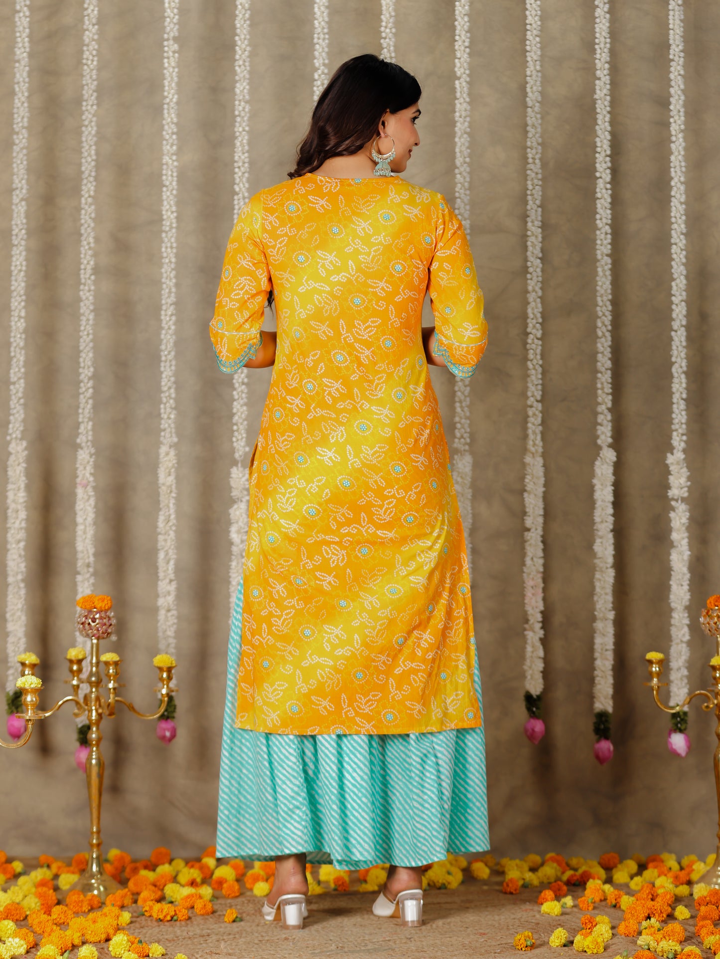 Embroidered Soft Cotton Bandhani Straight Yellow Kurta