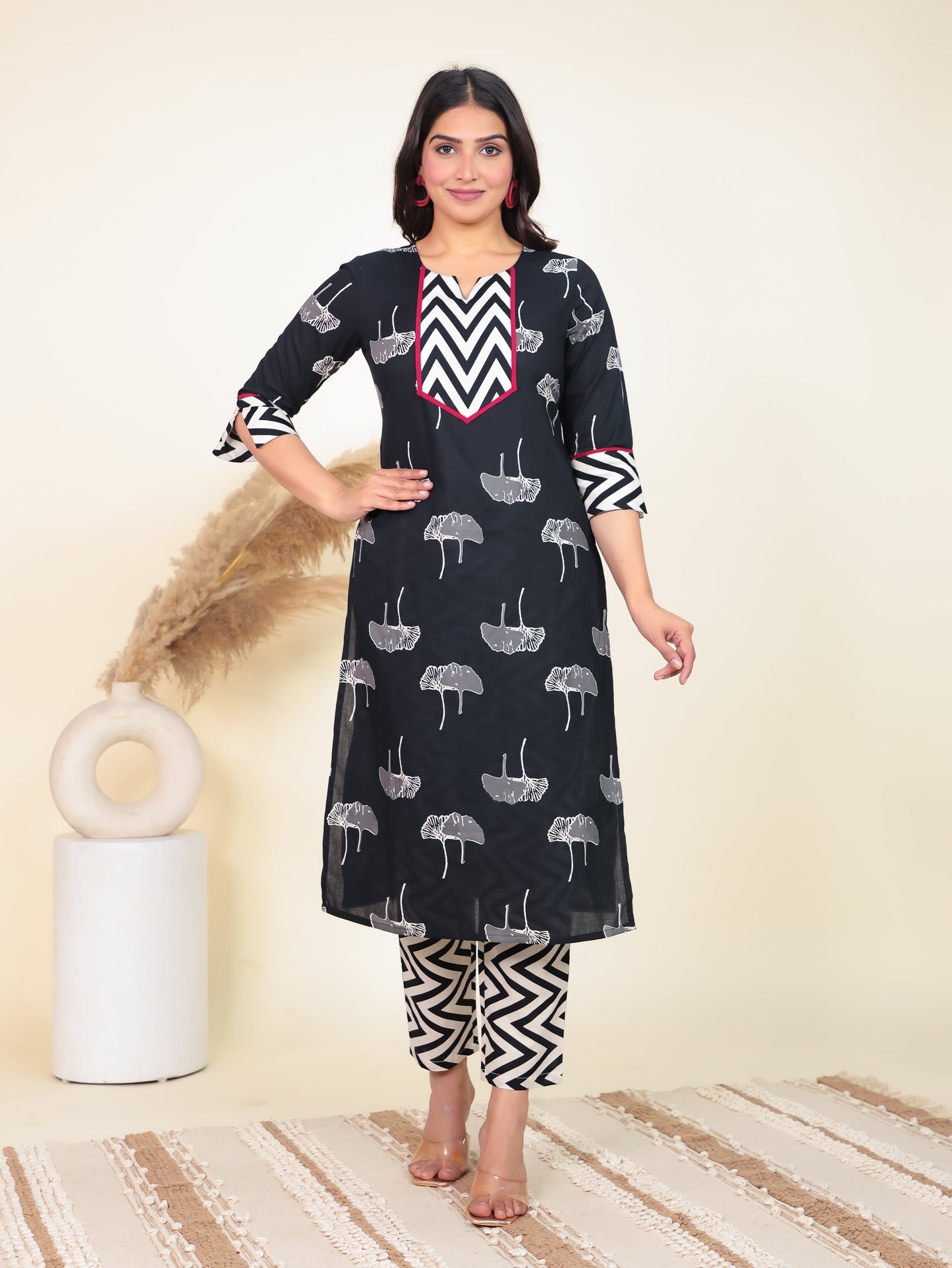 Soft Cotton Foliage Straight Black Kurta