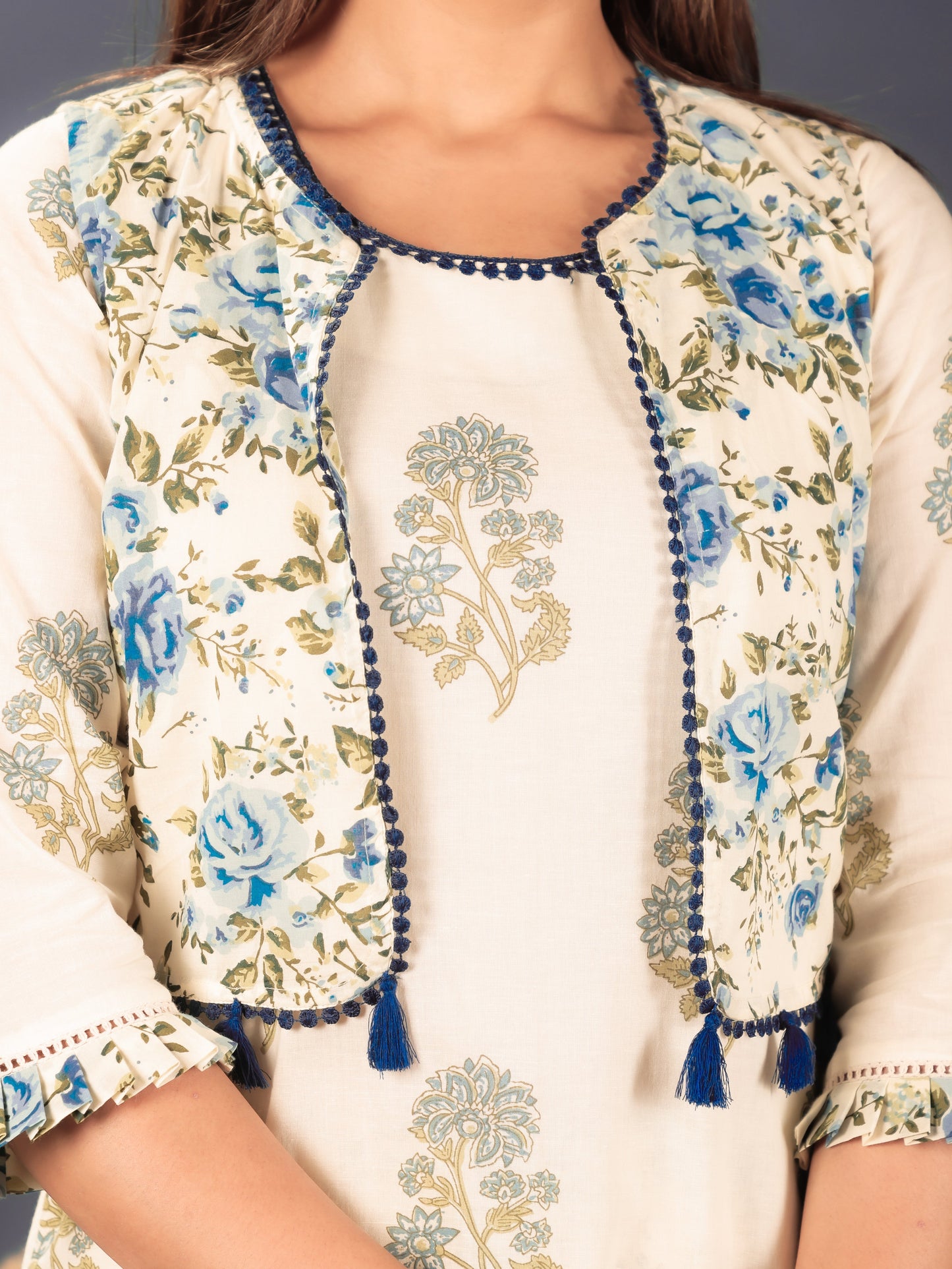 Soft Cotton Floral Straight Cream Jacket
