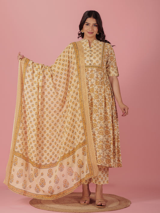 Soft Cotton Floral Panelled Cream Kurta