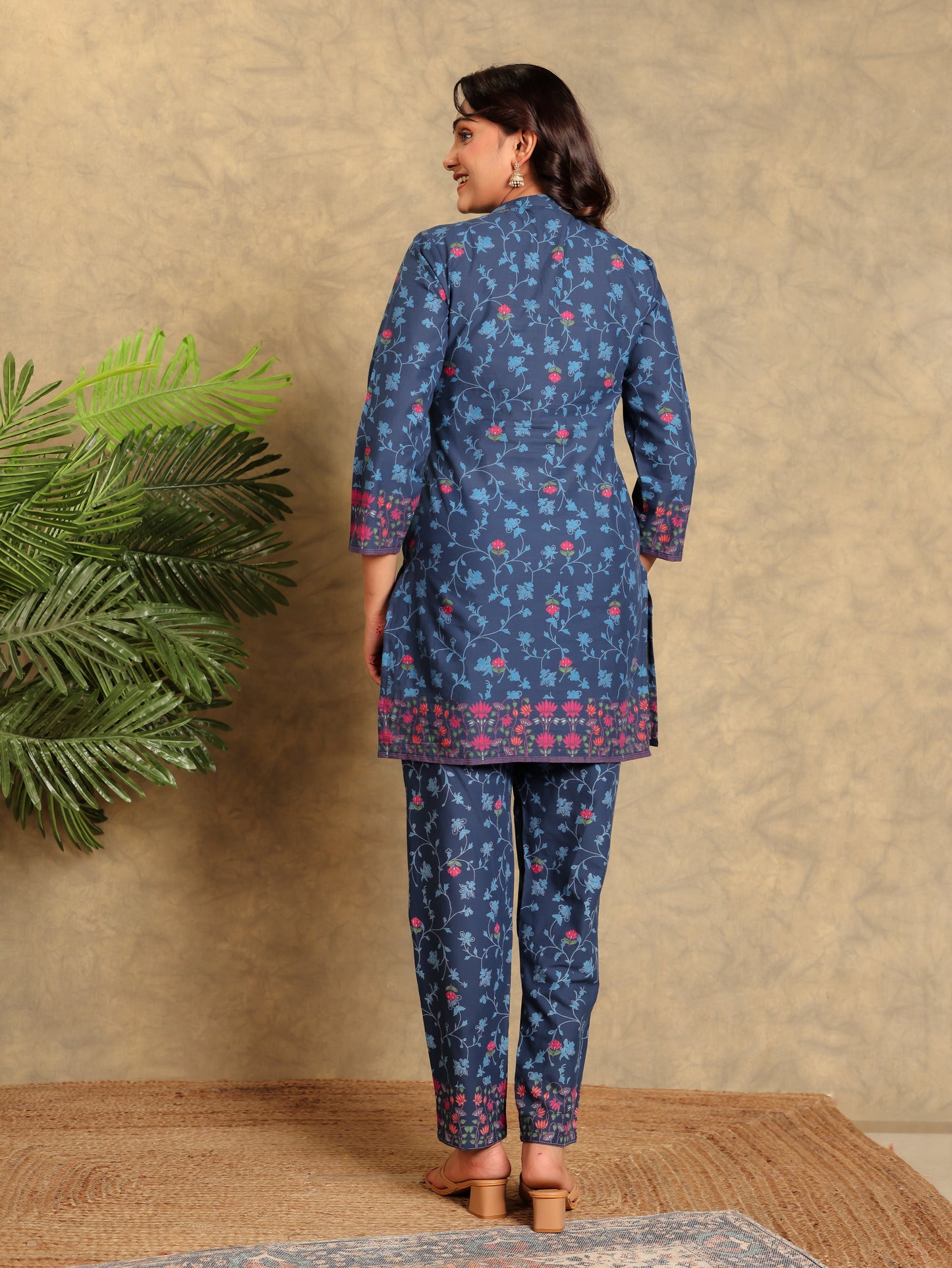 Soft Cotton Floral Straight Blue Kurta