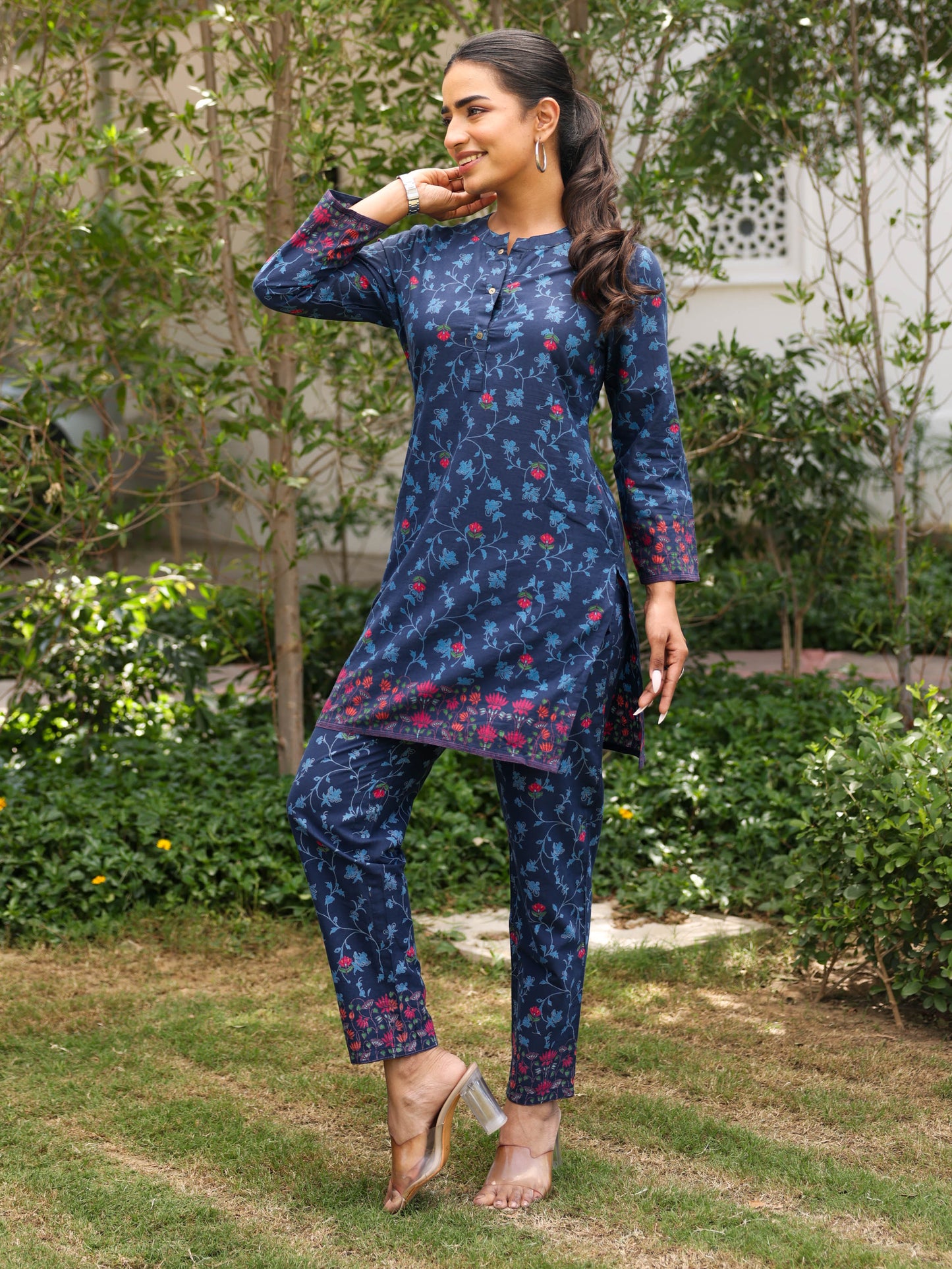 Soft Cotton Floral Straight Blue Kurta
