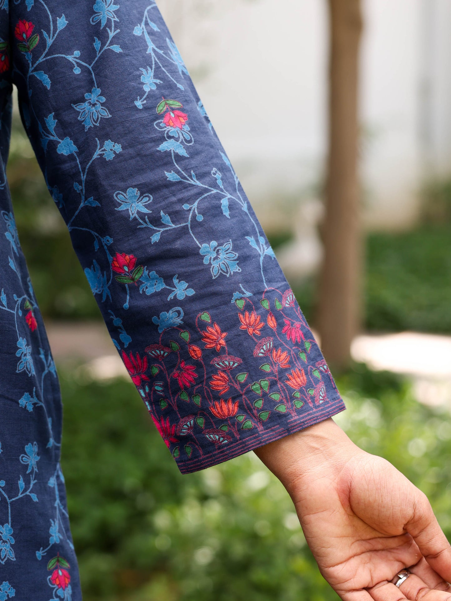Soft Cotton Floral Straight Blue Kurta