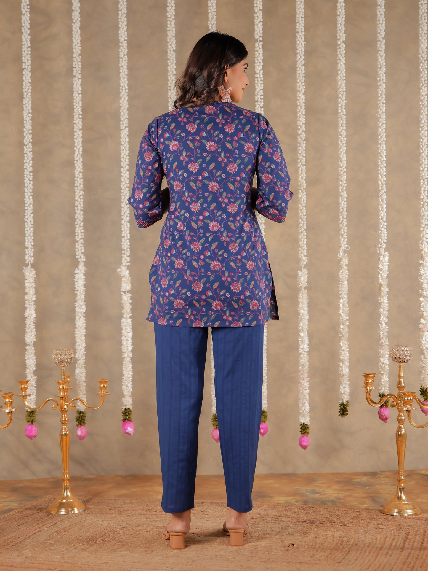 Soft Cotton Floral Straight Blue Kurti