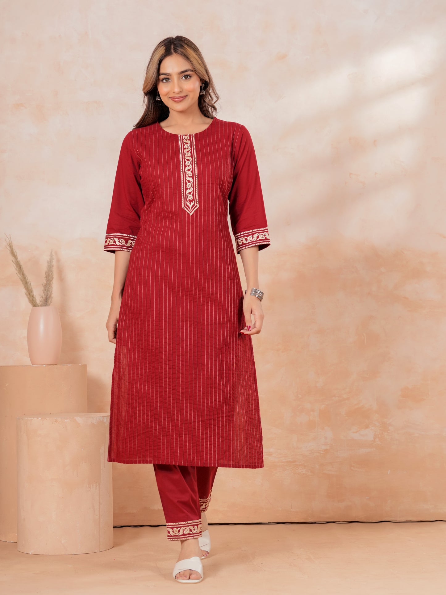 Embroidered Soft Cotton Solid Straight Maroon Kurta