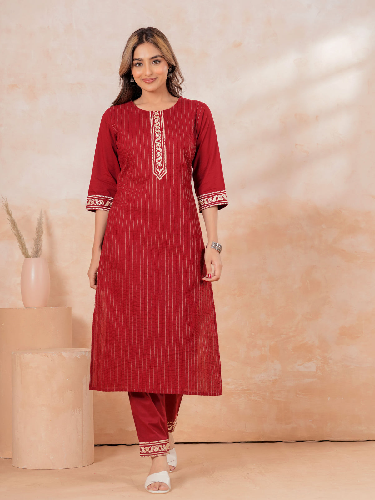 Embroidered Soft Cotton Solid Straight Maroon Kurta