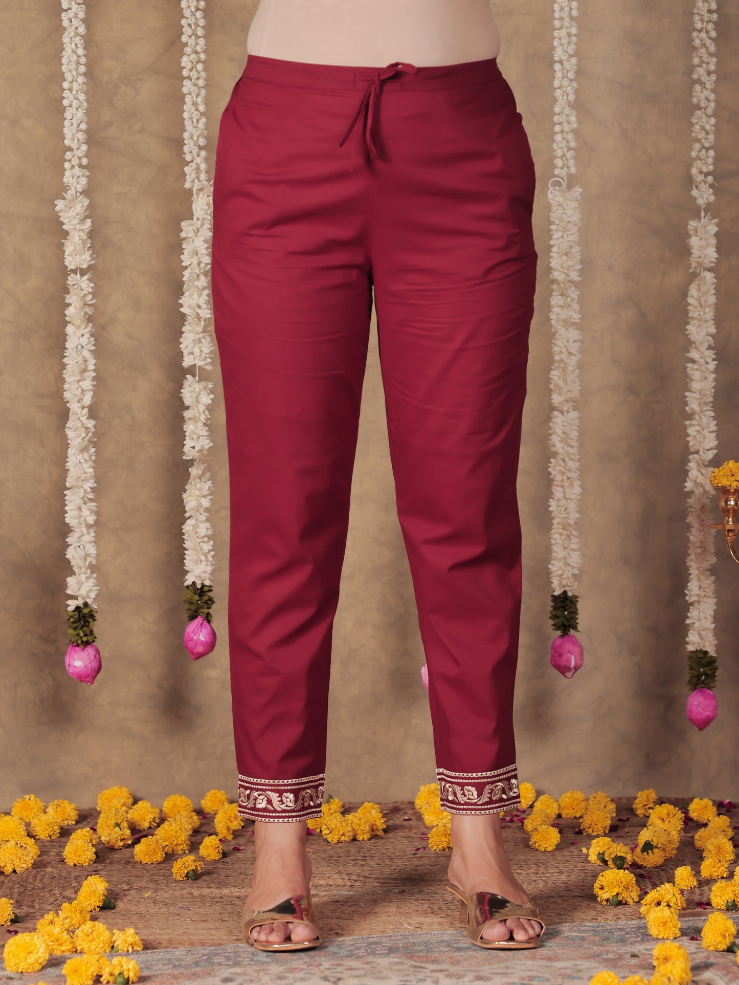 Soft Cotton Solid Straight Maroon Kurta