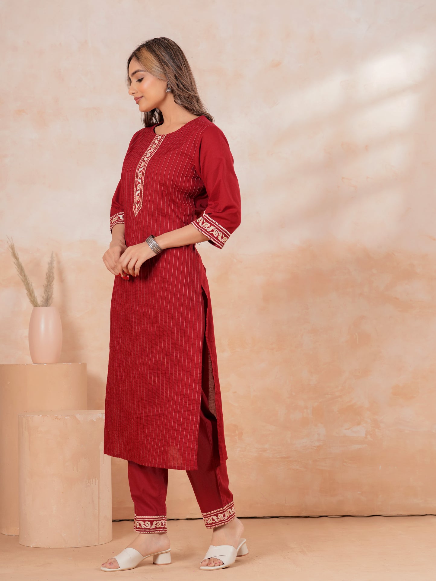 Embroidered Soft Cotton Solid Straight Maroon Kurta