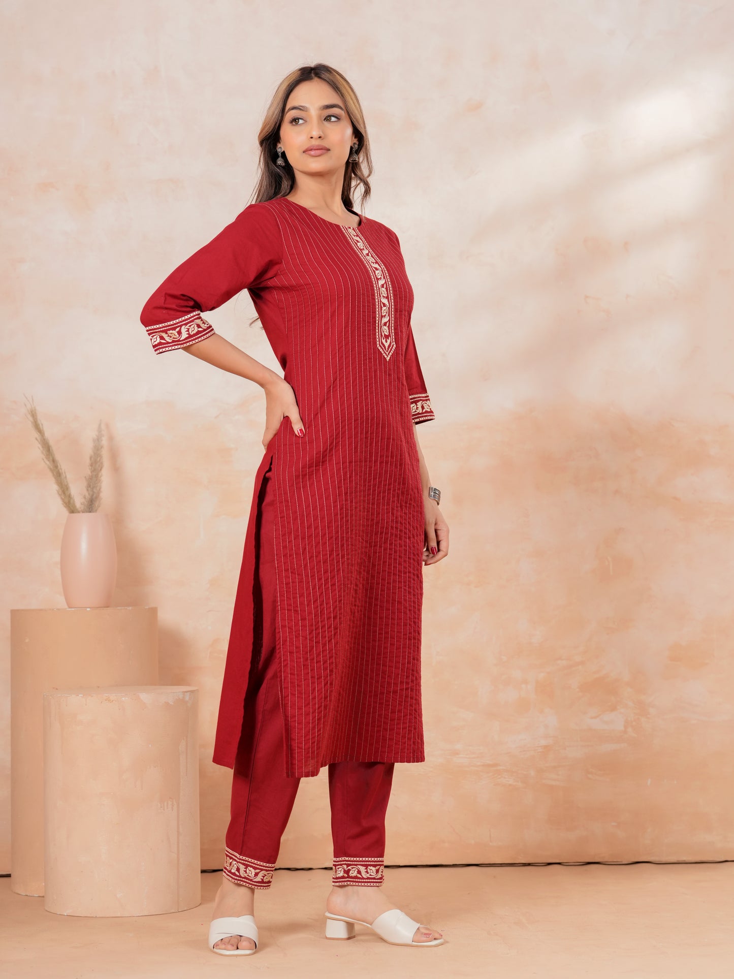 Embroidered Soft Cotton Solid Straight Maroon Kurta