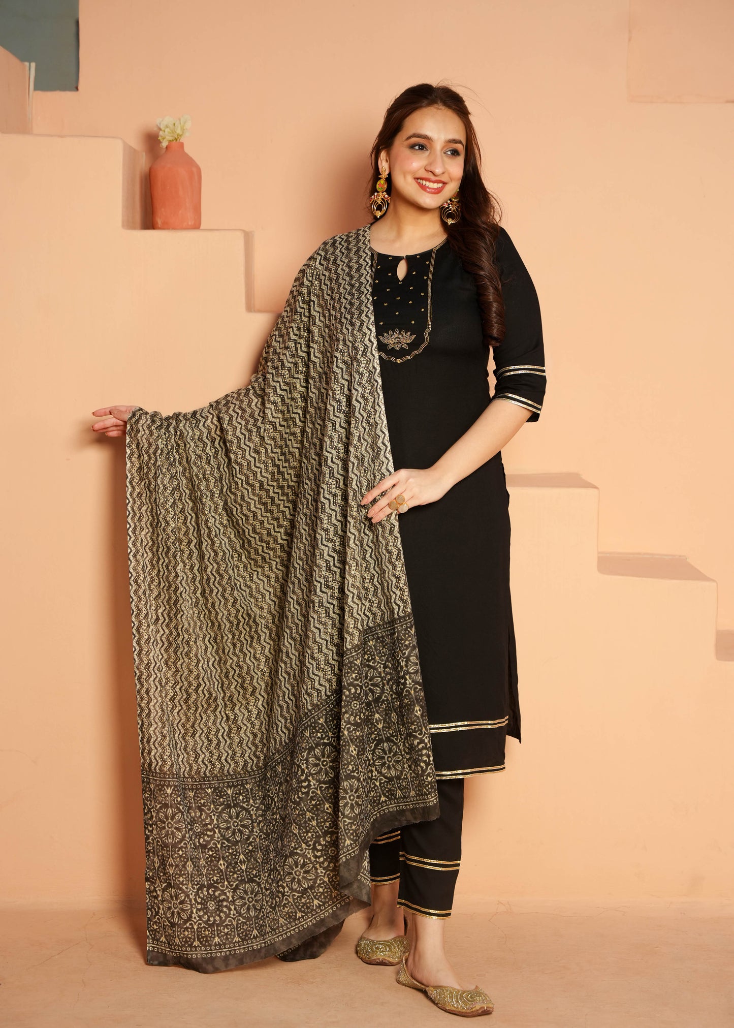 Voile Cotton Chevron Black Dupatta