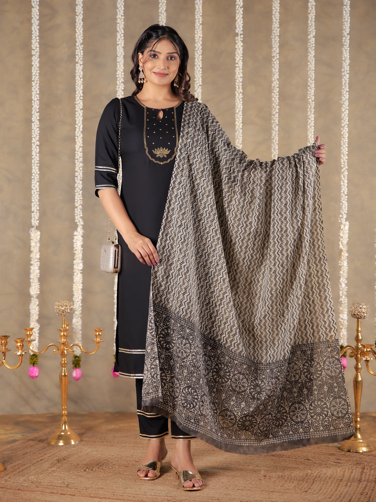 Embroidered Viscose Solid Straight Black Kurta