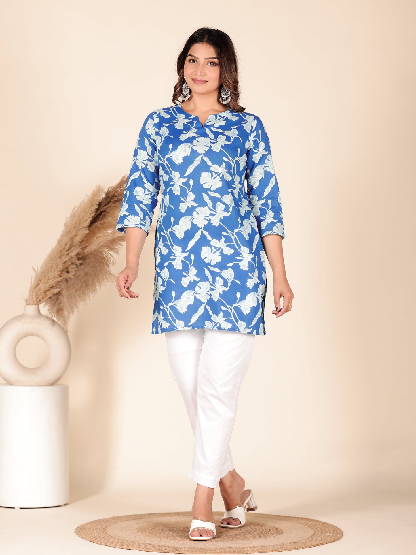Soft Cotton Floral Straight Blue Kurti