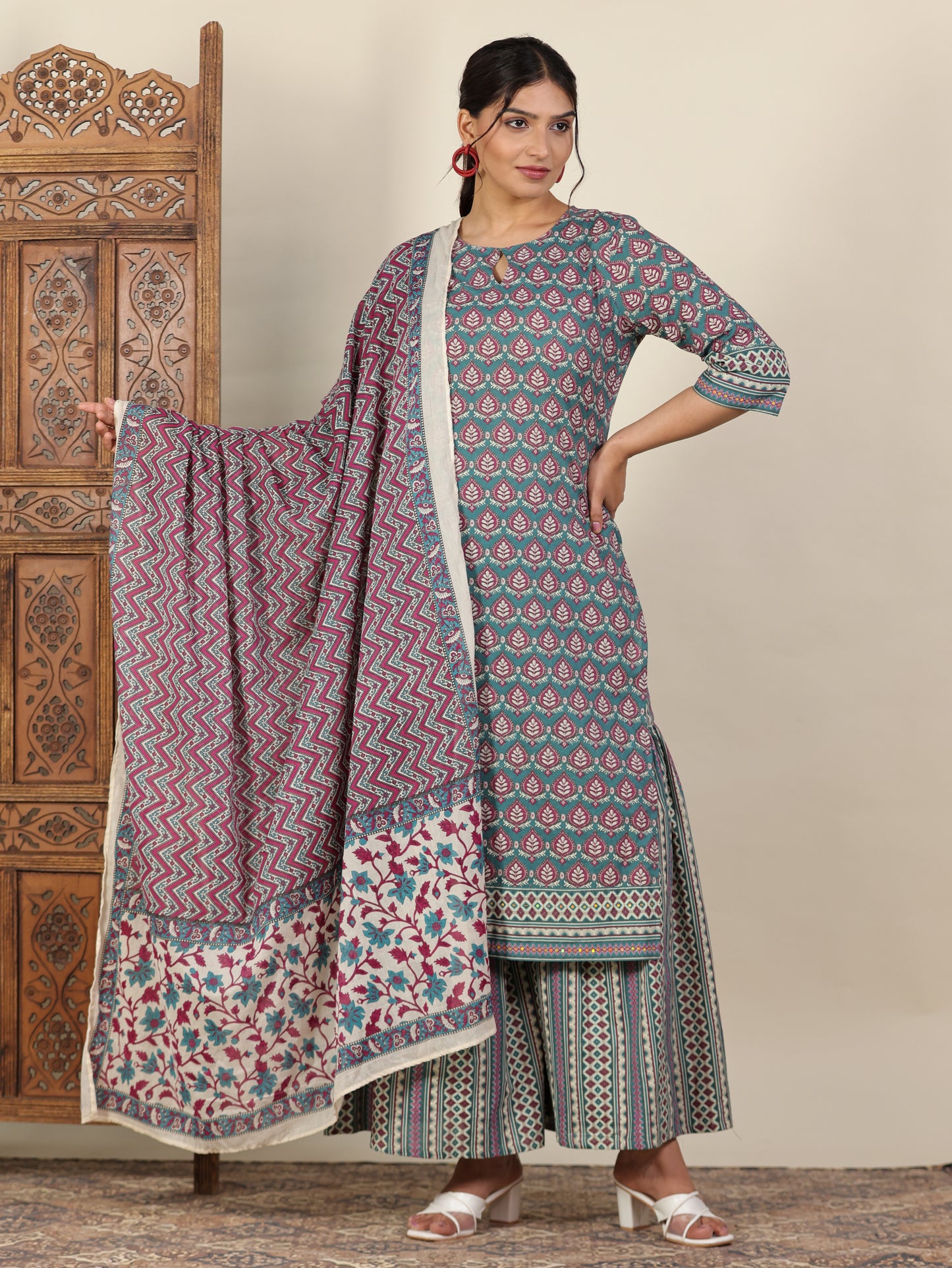 Soft Cotton Geometric Straight Multicolor Kurta