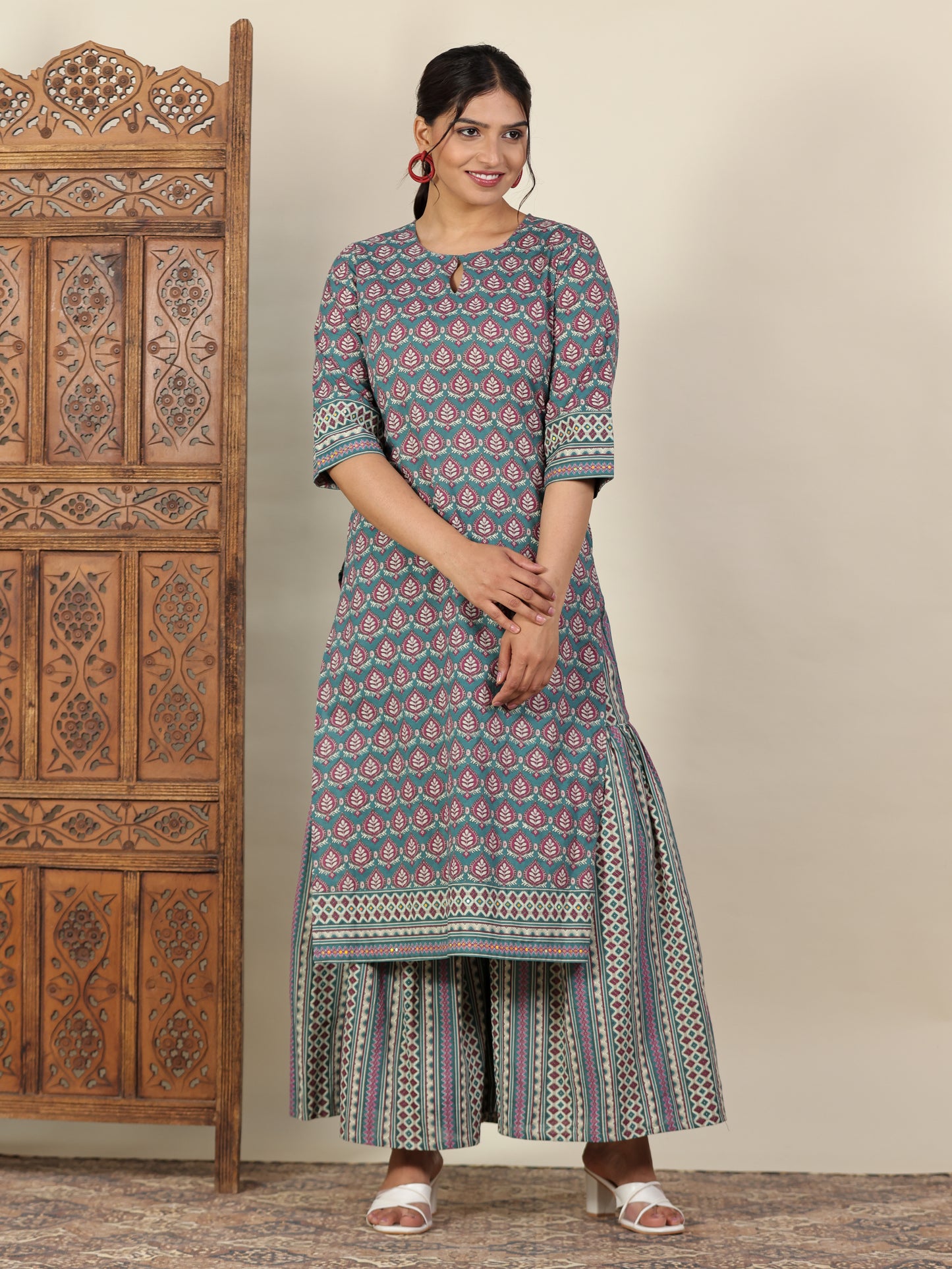 Soft Cotton Geometric Straight Multicolor Kurta