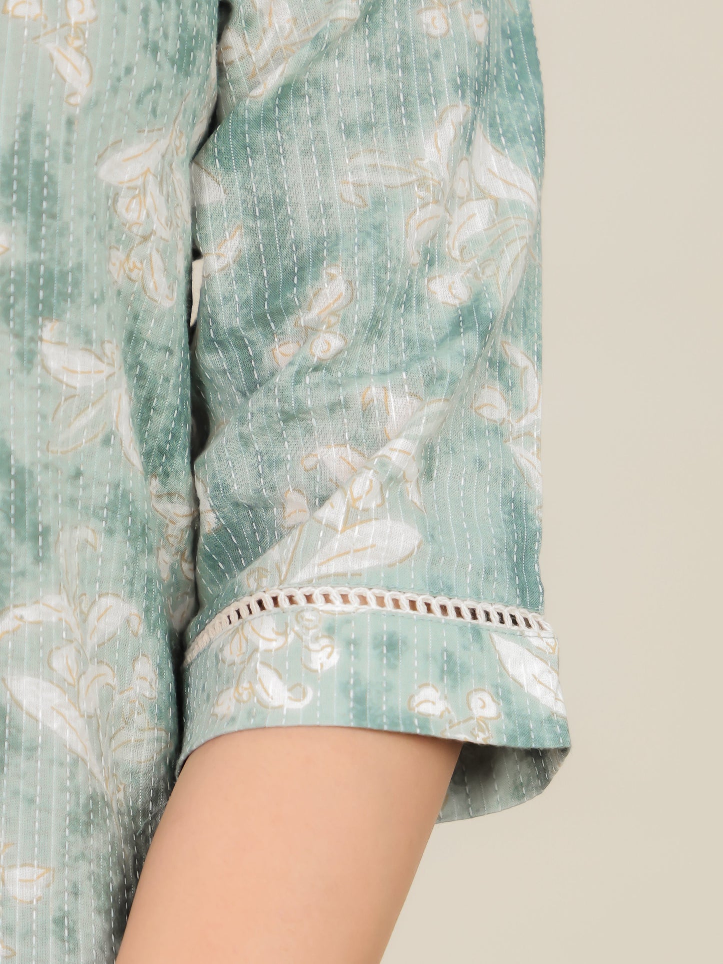 Kantha Cotton Geometric Straight Green Kurta