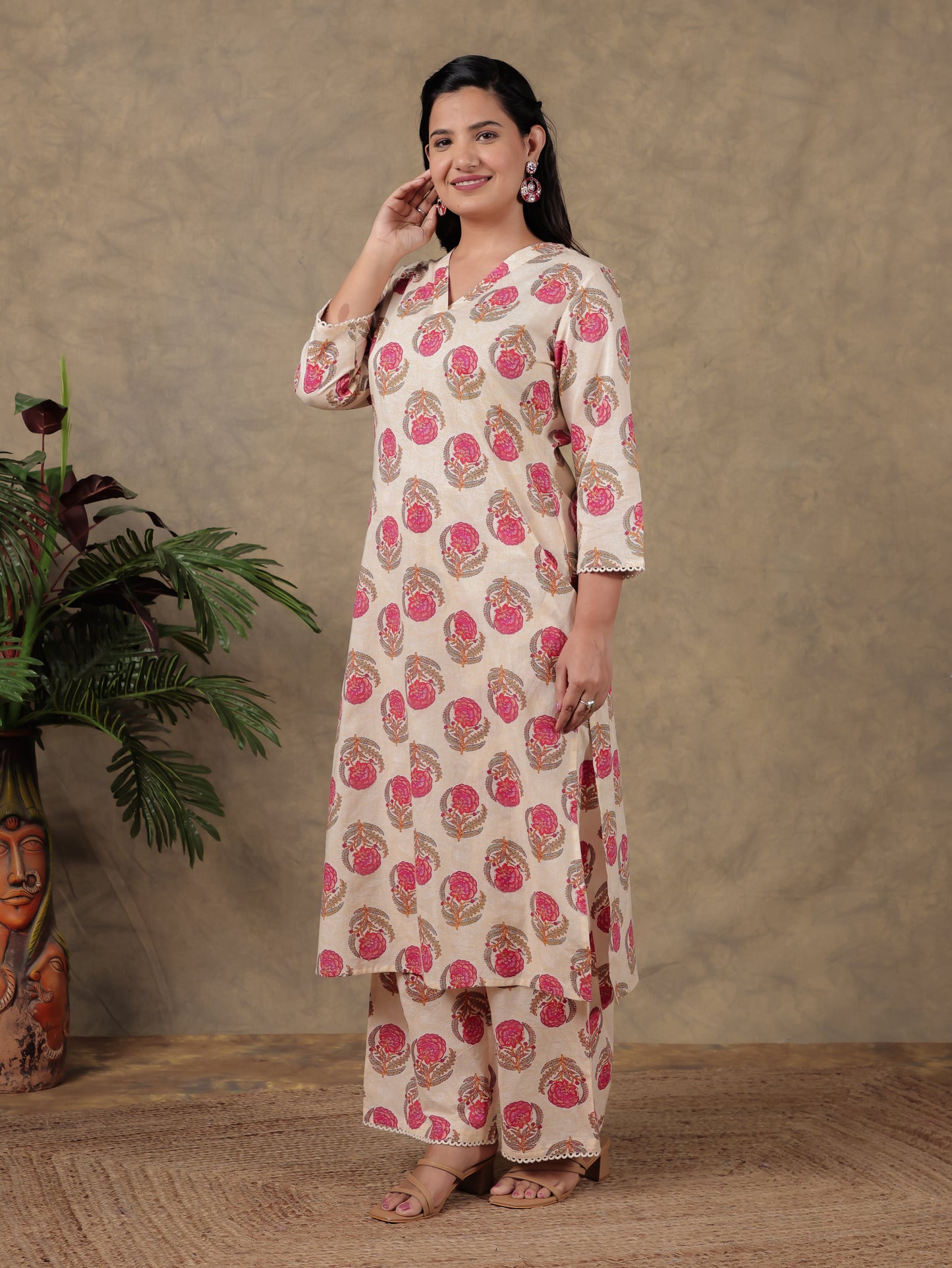Soft Cotton Floral Straight Cream Kurta