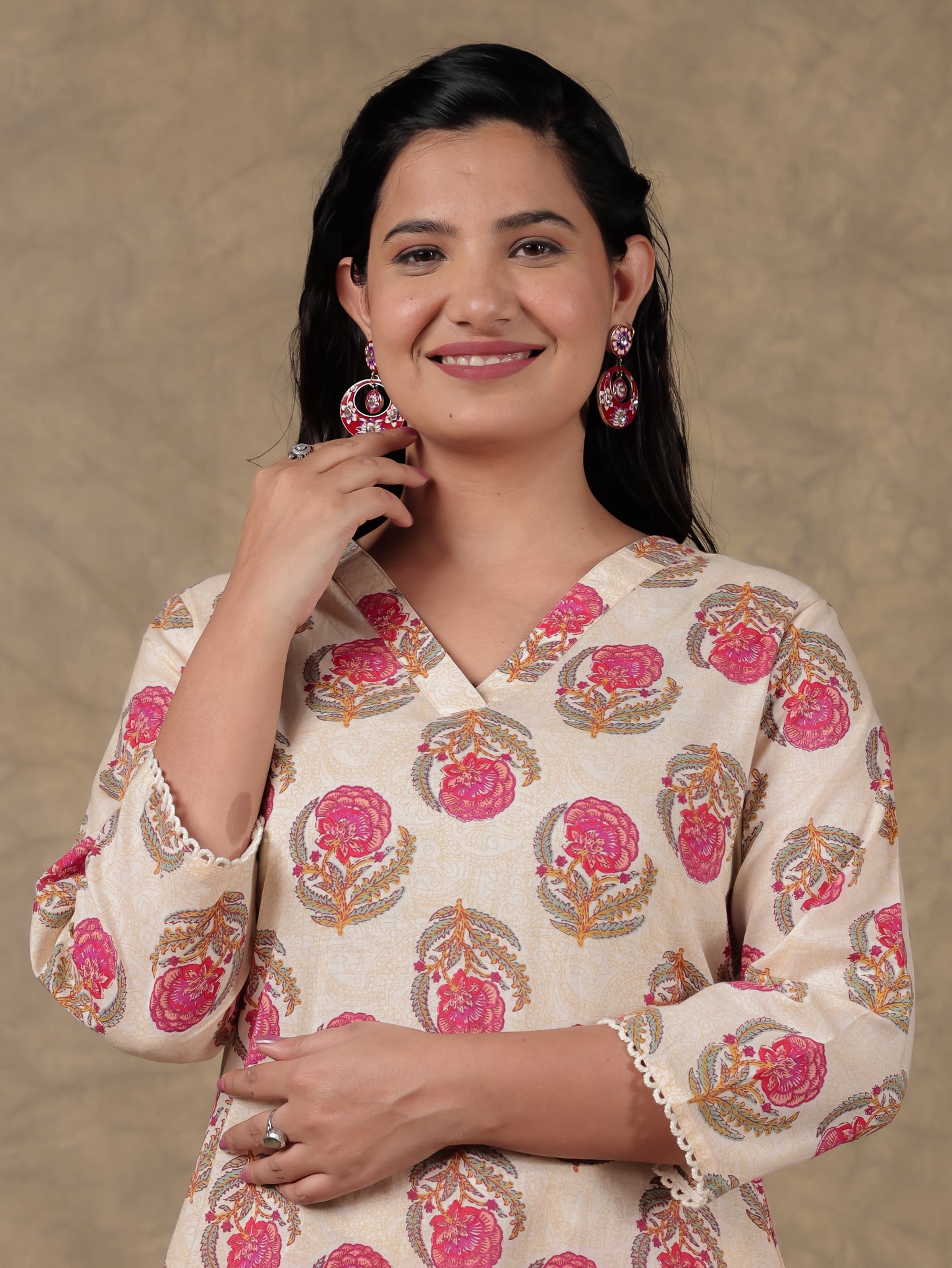 Soft Cotton Floral Straight Cream Kurta